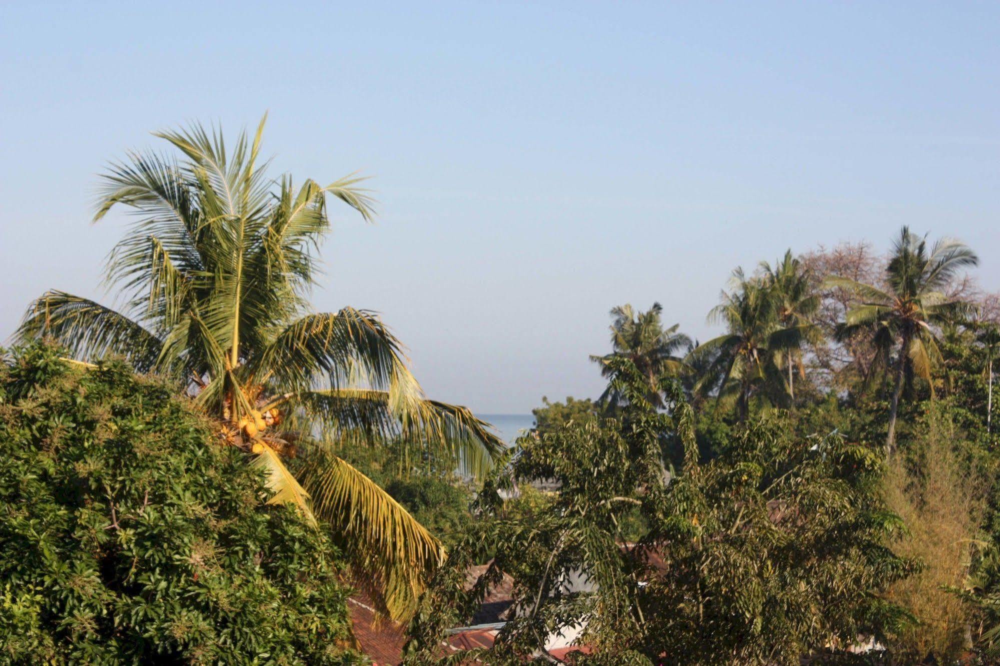 Rambutan Boutique Hotel Lovina (Bali) Exterior photo